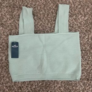 A brand new with tags Hollister tank top with great quality material